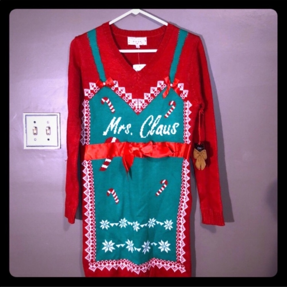 Mrs Claus Christmas sweater dress